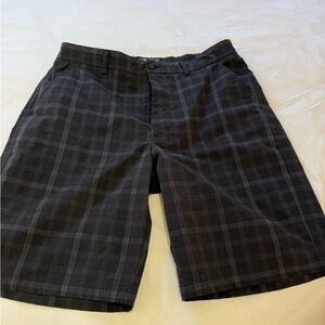 NEW Kirkland Signature Dark Gray Plaid Men's Shorts